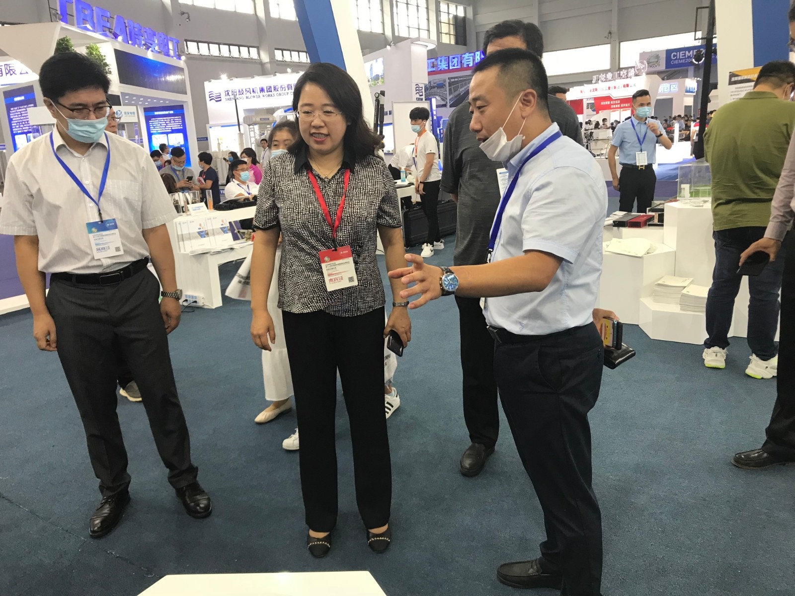 制博会即将落幕，半岛·体育（BD SPORTS）官方网站精彩继续(图4)